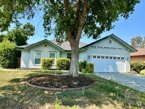 Building Photo - 1095 Glenwood Ln