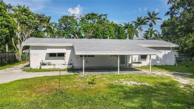 Building Photo - 14301 SW 82nd Ct  0 Palmetto Bay Fl 33158
