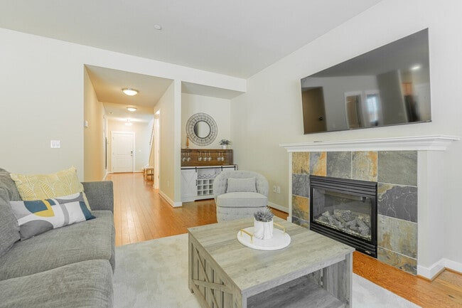 Building Photo - 16009 SE 164th Pl