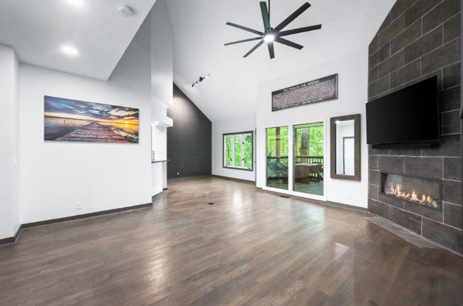 Photo - 700 Harpeth Trace Dr (Nashville, TN) Townhome