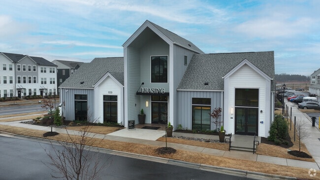 Leasing Office - The Wrenley