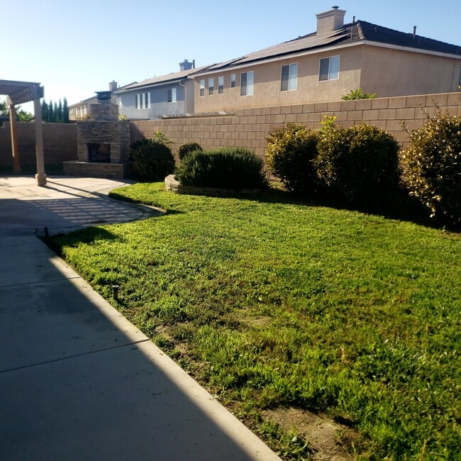 Building Photo - 12686 Amberhill Ave