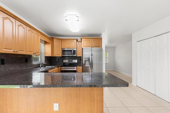 Photo - 24 SW 6th Street #2 House