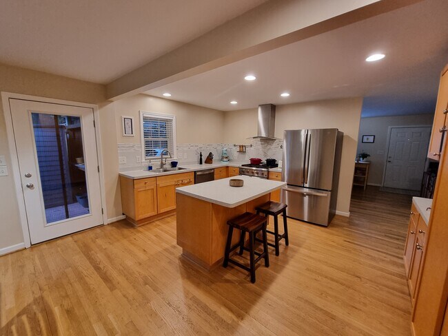 Building Photo - 3991 McDaniel St