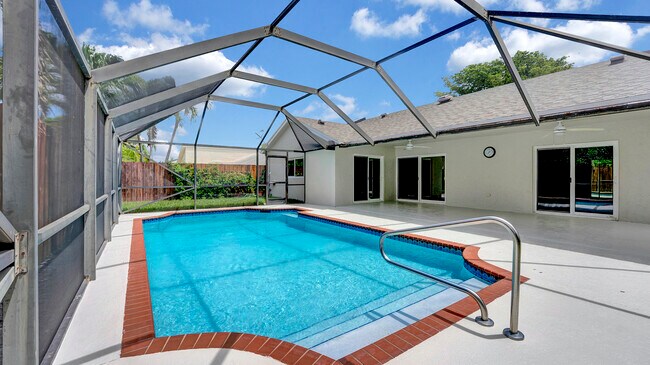 Foto del edificio - 20977 Country Creek Dr