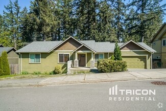 Building Photo - 98 NW Glade Ct
