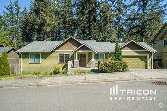 Building Photo - 98 NW Glade Ct