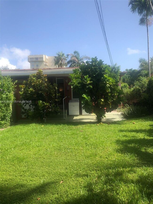 Foto del edificio - 1610 NE 110th Terrace