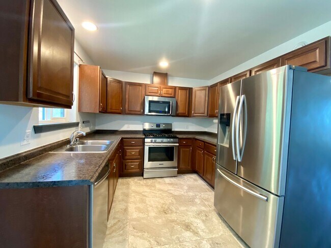 Foto del edificio - SOLDOTNA RANCH HOME
