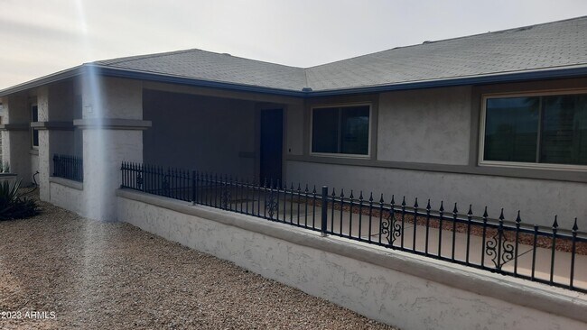 Building Photo - 12739 W Crystal Lake Dr