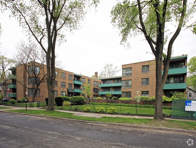 Rosedale Courts