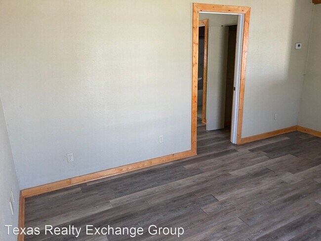 Building Photo - 2 br, 1 bath House - 5225 Bonner Dr.