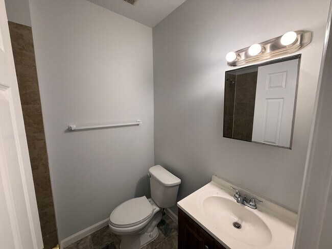 Photo - 1146 17th St NE Apartment