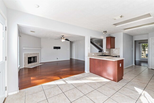 Foto del edificio - 19914 Shore Meadows Ln