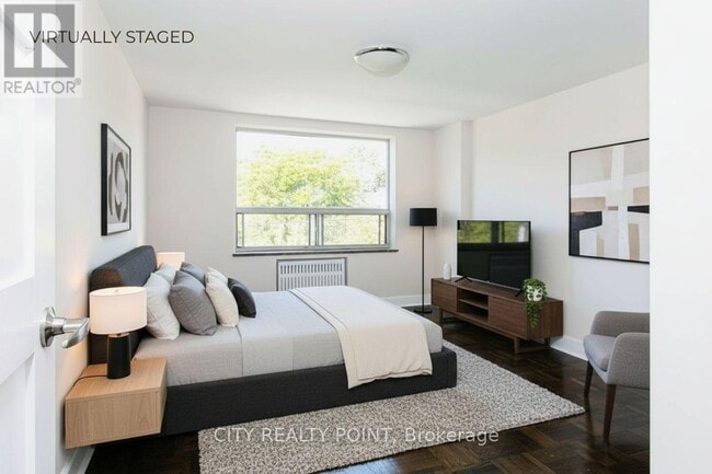 Photo du bâtiment - 990 Avenue Rd