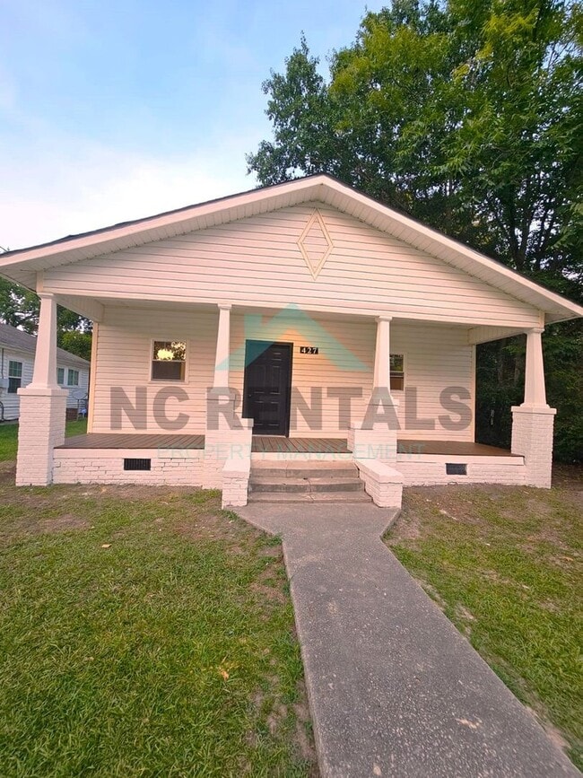 Foto del edificio - 427 Matthews St