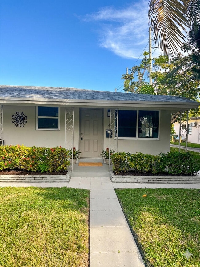 Building Photo - 800 Moffett St