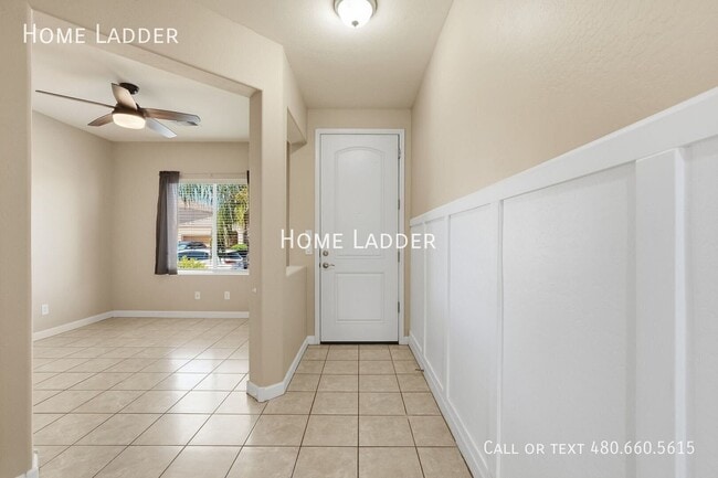 Building Photo - 4971 E Sunstone Dr
