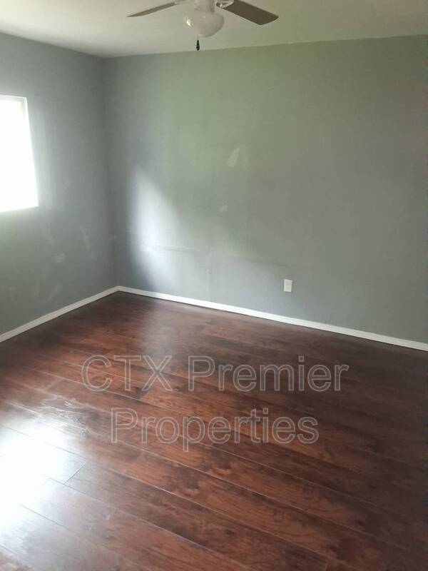 Foto del edificio - 416 E Dunn Ave
