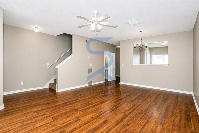 Building Photo - Prime South Fulton Location – 2BR/2.5BA Ready for You
