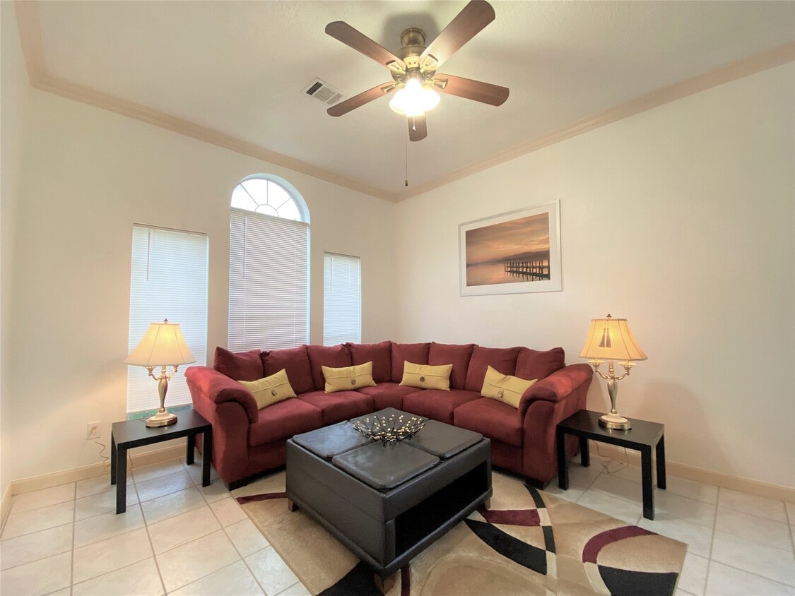 Foto del edificio - 6918 Springcrest Ct