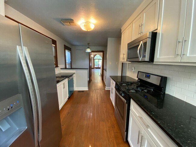 Foto del edificio - 2830 San Gabriel St