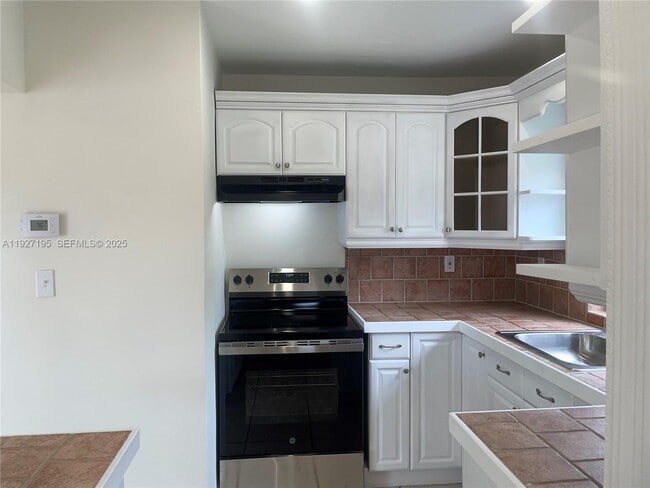 Building Photo - 13017 SW 18th Terrace