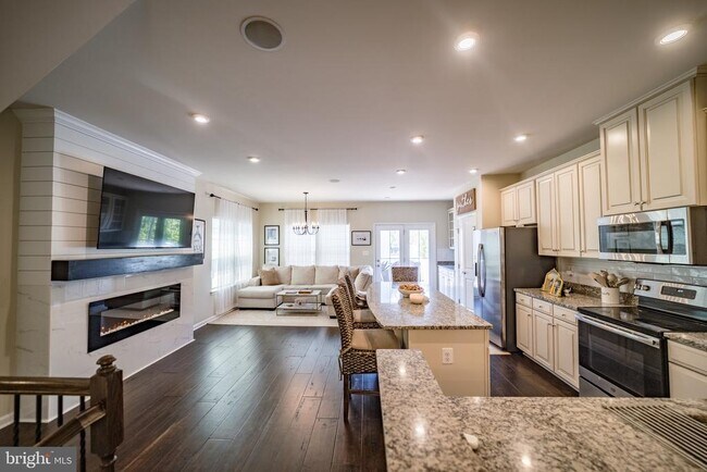 Foto del edificio - 10680 Hinton Wy
