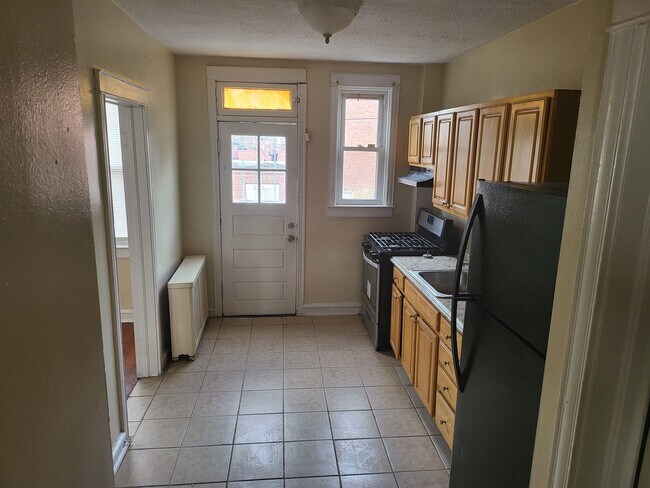 Foto del edificio - 3450 Erdman Ave