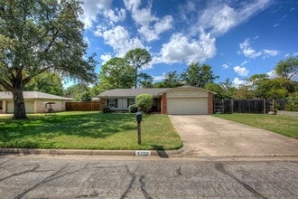 Building Photo - 6709 Mabell St