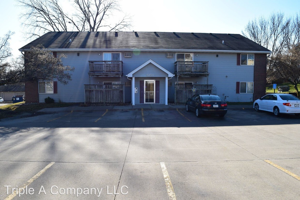 Primary Photo - 5250 Dakota Dr