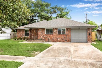 Building Photo - 6830 Cherrydale Dr