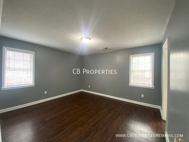 Building Photo - Beautiful home in Cordova! Close to shoppi...