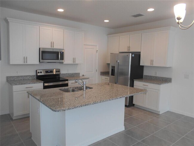 Foto del edificio - 15629 Jungle Aly