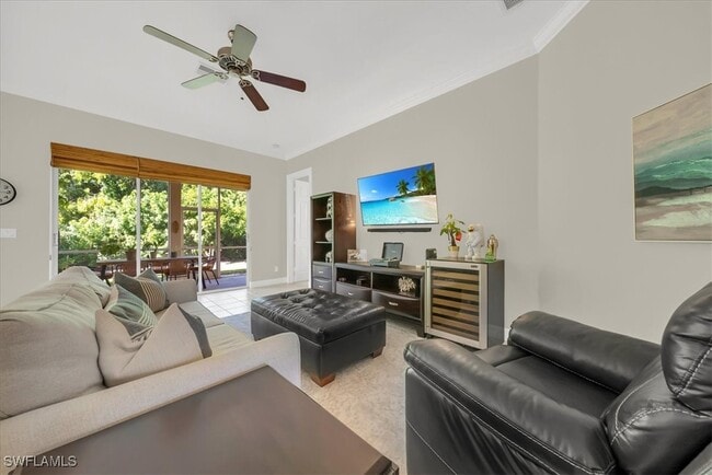 Foto del edificio - 28327 Hidden Lake Dr