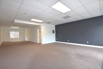 Building Photo - 1254 Broadway