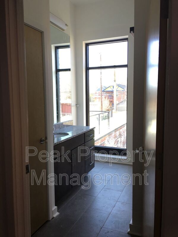 Foto del edificio - 1311 Hull St