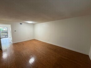 Building Photo - 5730 Quince Rd