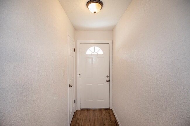 Foto del edificio - 4809 39th St E