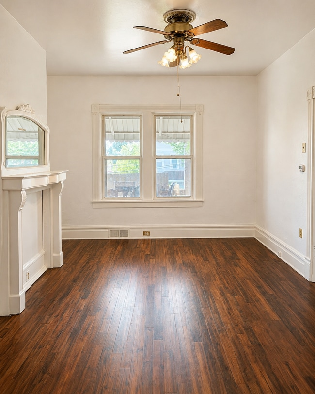 Building Photo - 135 Wynoka St