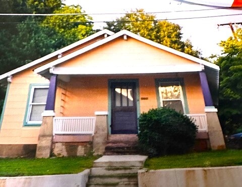 Primary Photo - 4206 W Martin Mill Pike