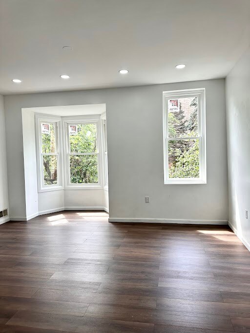 Foto del edificio - 357 E Philadelphia St