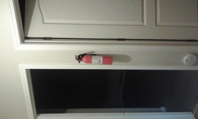 Foto del edificio - 150 Lake St