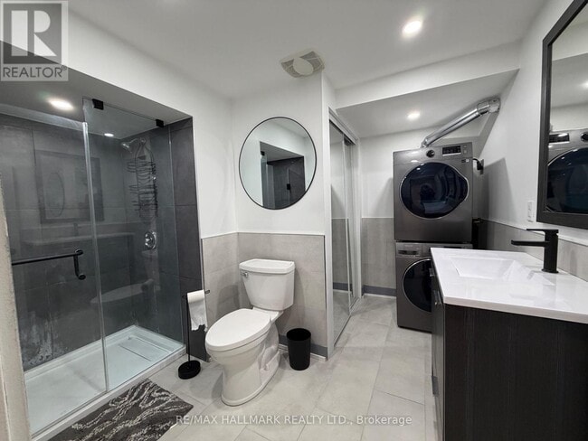 Building Photo - 1211 Bridge Gate Crescent