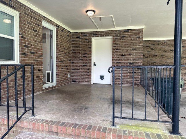 Building Photo - Home For Rent