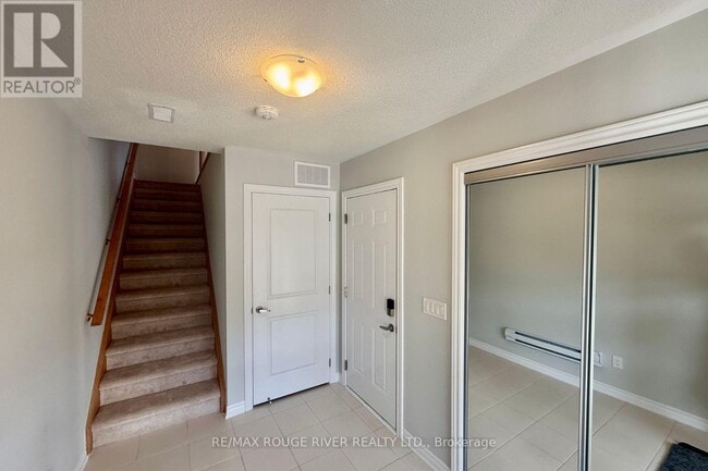 Building Photo - 1186 Greentree Path
