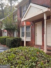 Building Photo - 170 Northview Dr