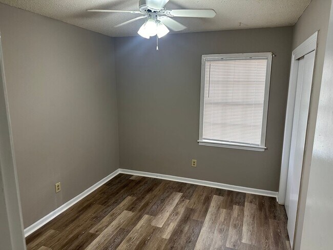Building Photo - Newly Renovated 3 bed 1 bath in Southaven MS
