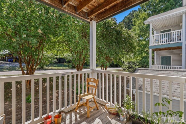 Building Photo - 1440 Collegeview Ave