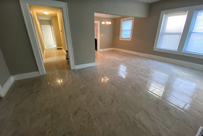 Foto del edificio - 646 40th St S